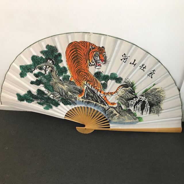 FAN, Asian Style - Large Tiger 90 x 160cm